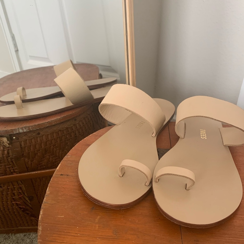 TKEES sandals
